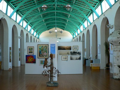 Market 
Building Interior Photo